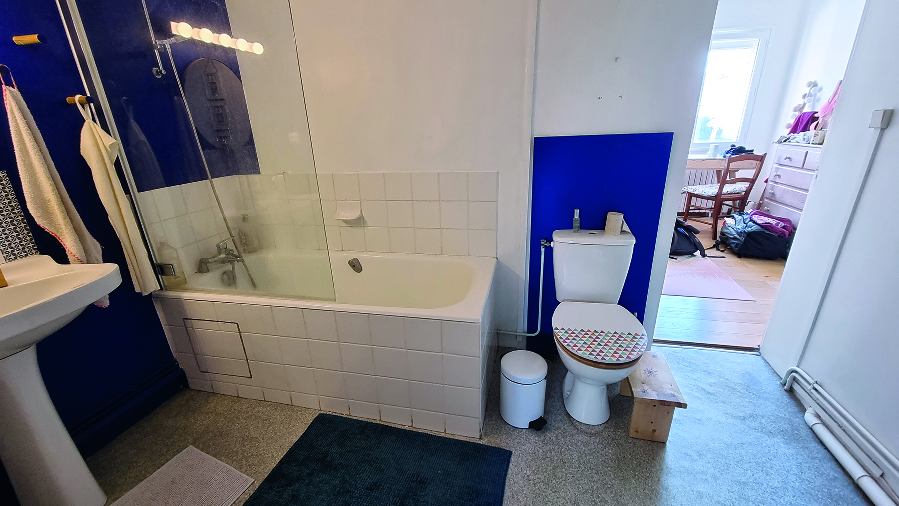 salle de bain à rénover à Rezé